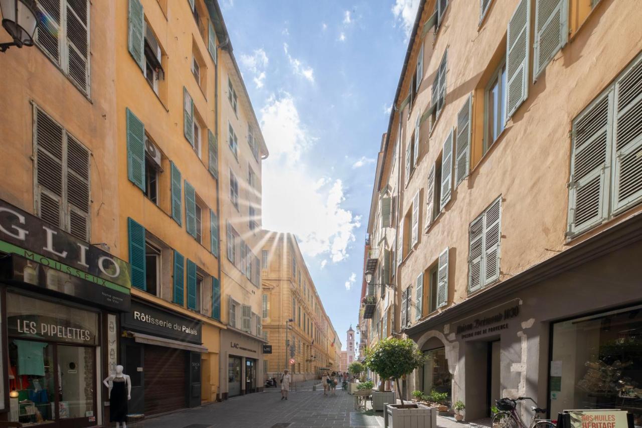 Appartement Spacious And Bright Flat Close To The : Heart Of Old